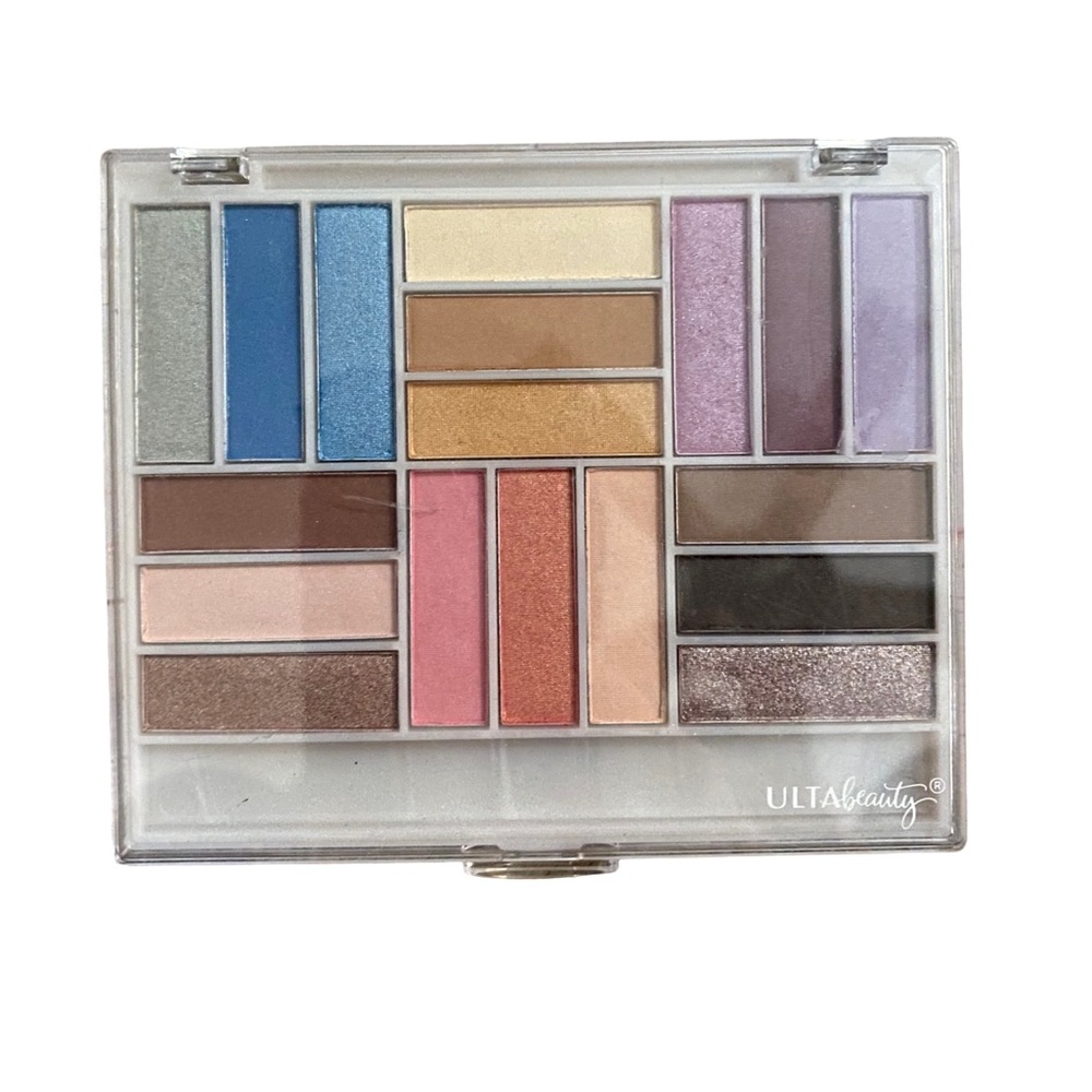 ULTA Beauty 18‎ Eyeshadows Palette Shimmer Matte 0.69 oz / 19.8 g NEW *READ*